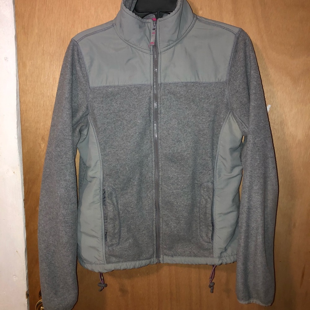 Zip sweater